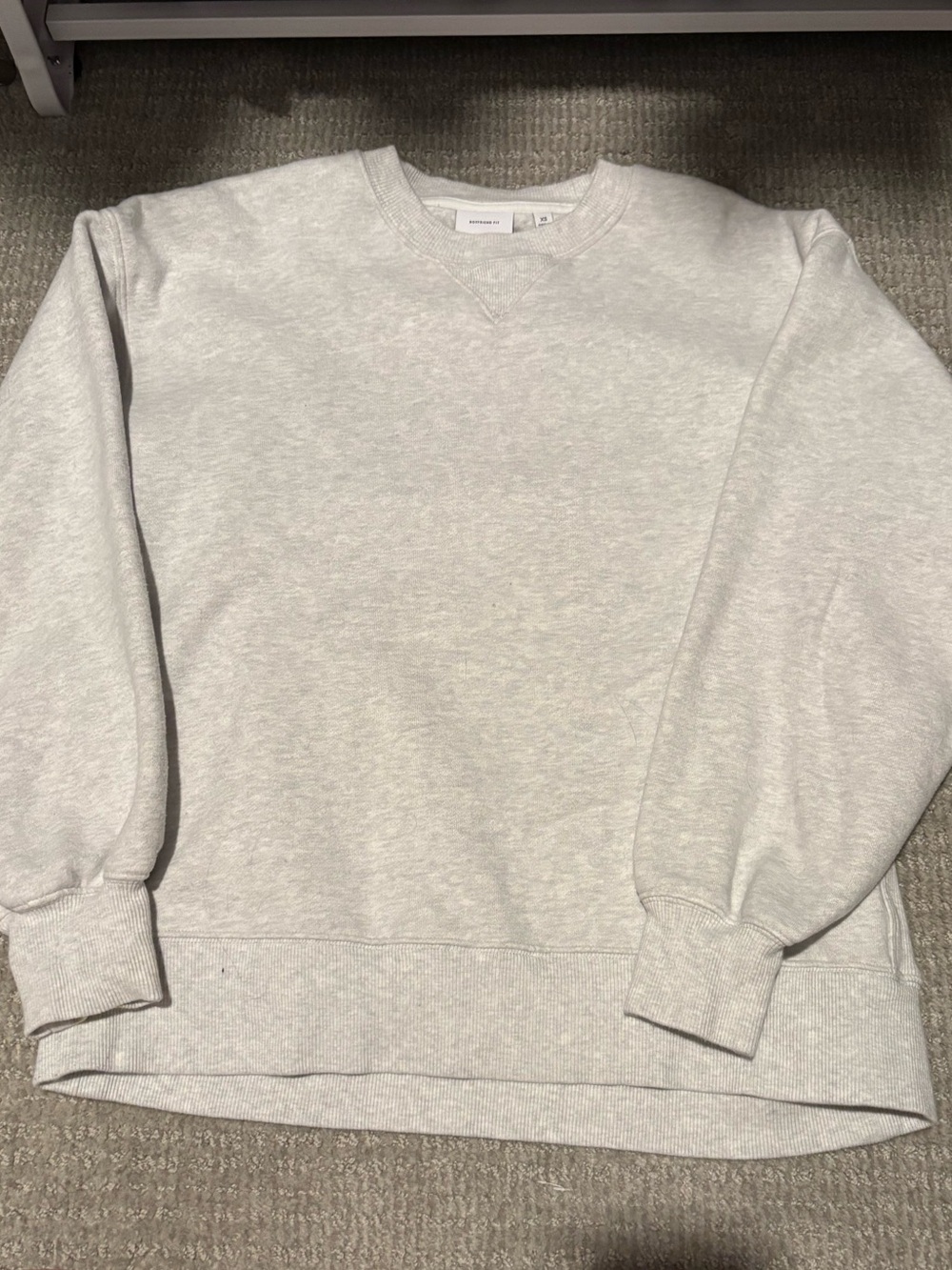 Aritzia Sweatfleece Crewneck in Heather Light Gray